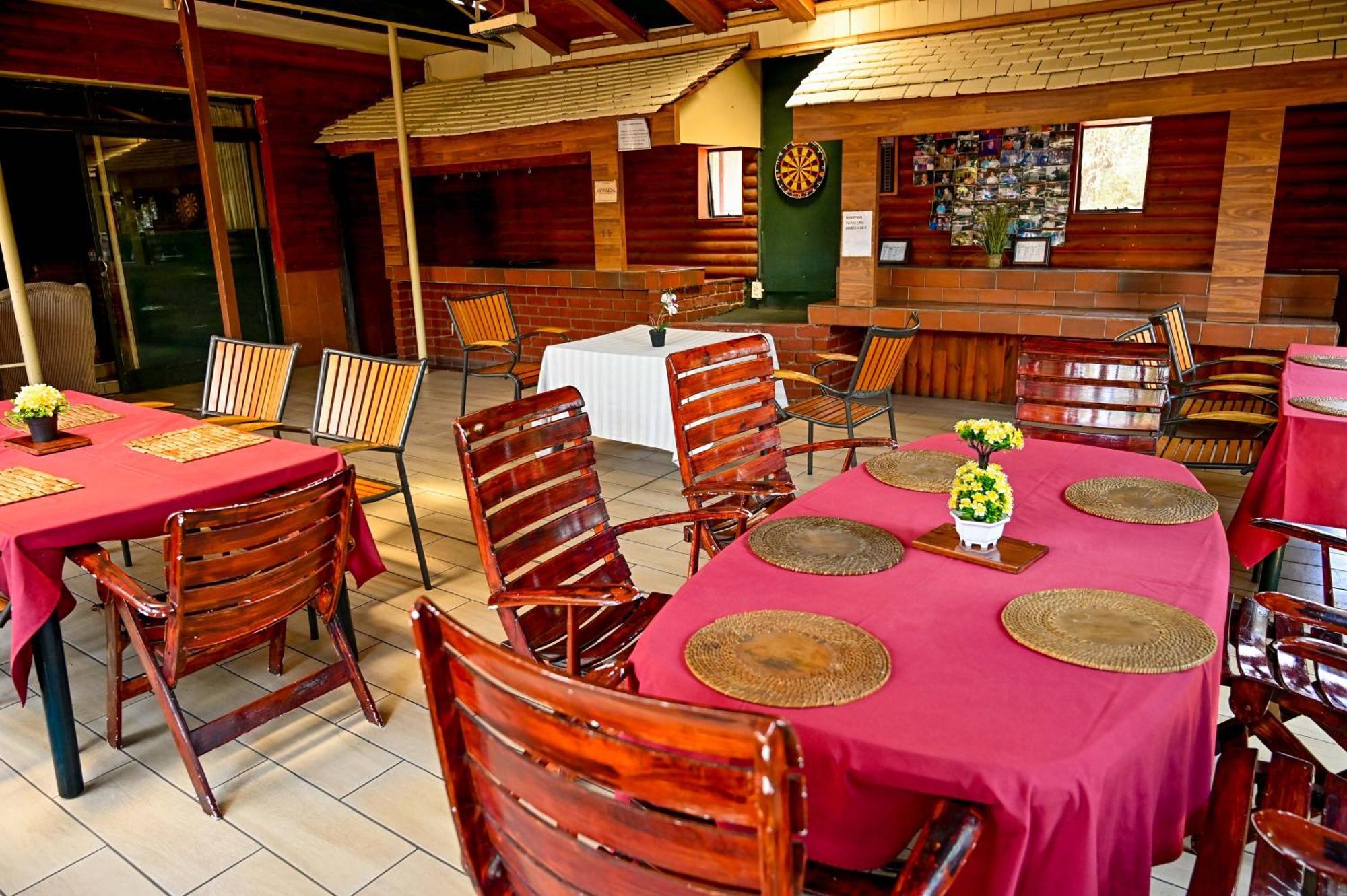 Tudor Lodge Guest House Johannesburg Exterior foto