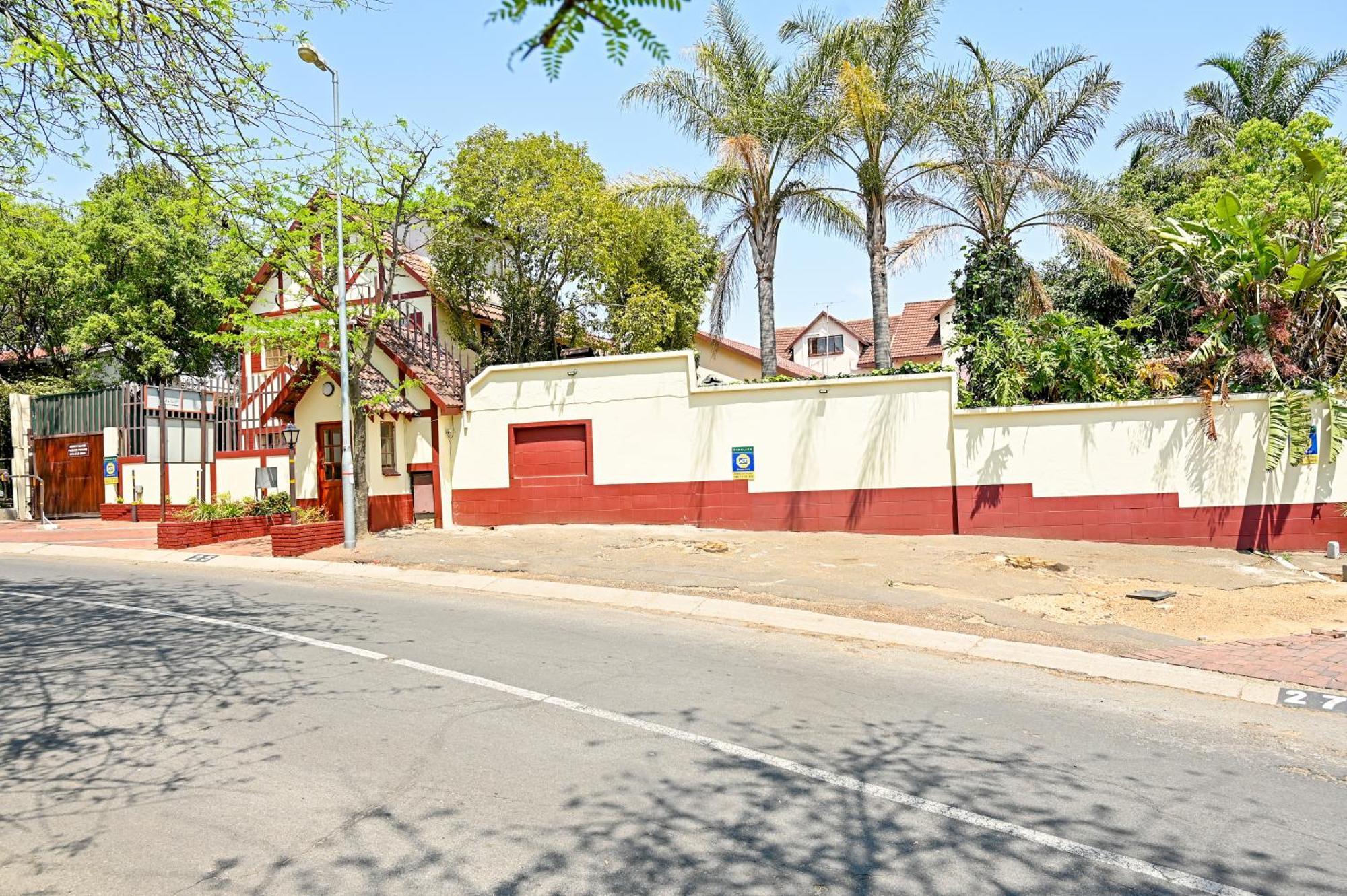 Tudor Lodge Guest House Johannesburg Exterior foto